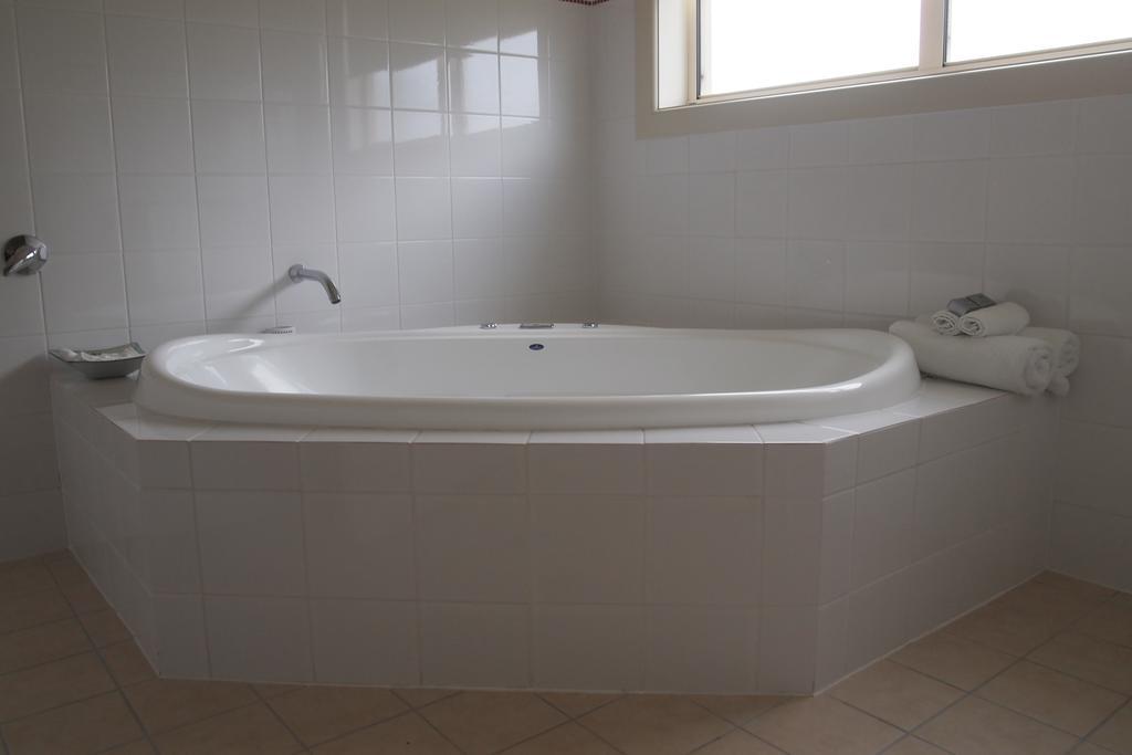 Alexander Cameron Suites Penola Rum bild